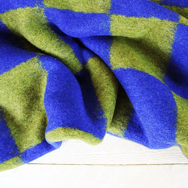 CHEAKERBOARD - ROYAL BLUE & OLIVE  KNITTED 30% WOOL 70% POLY 150cm WIDE 390 GRM