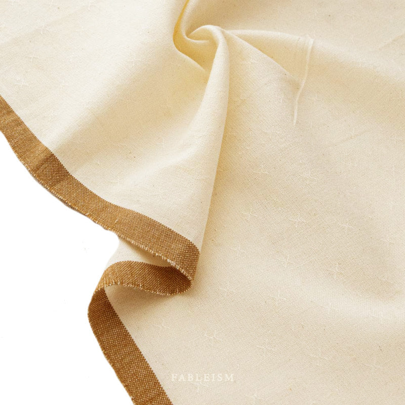 CREME SPROUT WOVENS 
FABLEISM
THE DRESSMAKER FABRICS 
QUILTING PATCHWORK
COTTON DIGITAL PRINT 
DRESSMAKING 