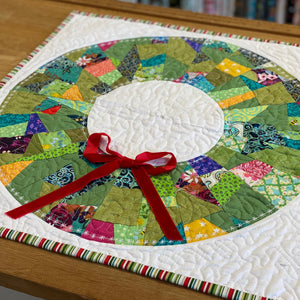 ALL DAY FESTIVE QUILTING RETREAT - WREATH PANEL WORKSHOP