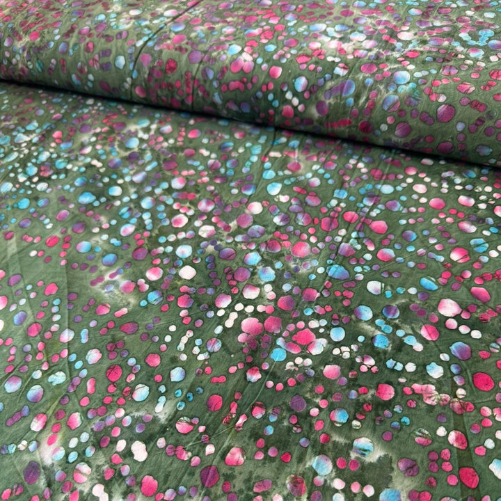 BALI BATIKS HANDPAINTED HAND PRINTED 
THE DRESSMAKER FABRICS 
QUILTING QUILTERS 
100% COTTON
115cm WIDE