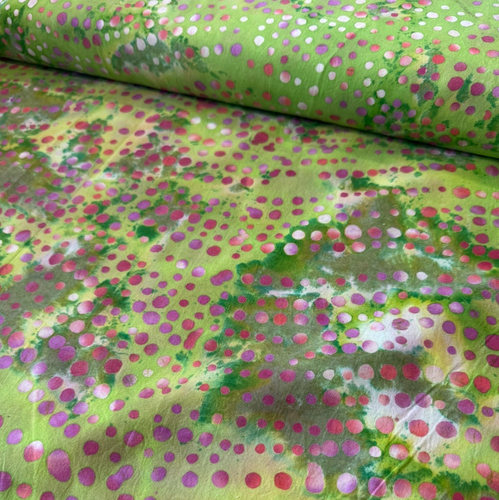 BALI BATIKS HANDPAINTED HAND PRINTED 
THE DRESSMAKER FABRICS 
QUILTING QUILTERS 
100% COTTON
115cm WIDE