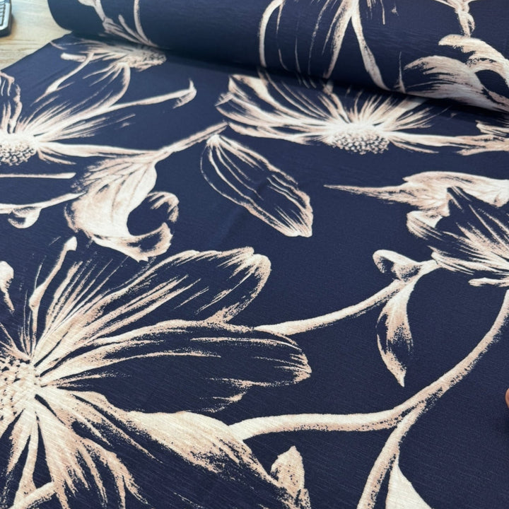 VISCOSE JERSEY 
STETCH KINITTED 
DESIGNER DEADSTOCK 
THE DRESSMAKER FABRICS 
DRESSMAKING 