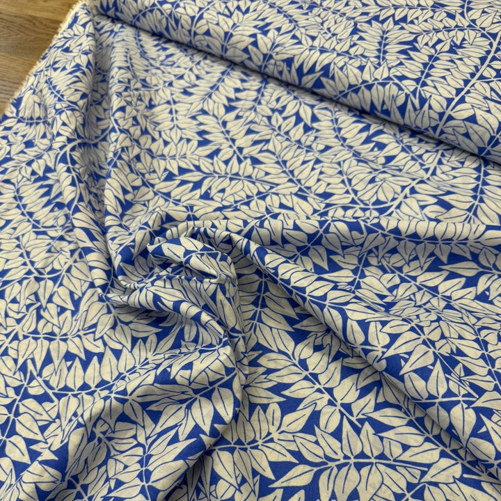 KAFFE FASSETT WILLIAM MORRIS 
FREE SPIRIT STOF FABRICS 
KAFFE X MORRIS 
DRESSMAKING 
PIMA LAWN TANA LAWN 
SUMMER LIGHTWEIGH FABRIC 
THE DRESSMAKER FABRICS 