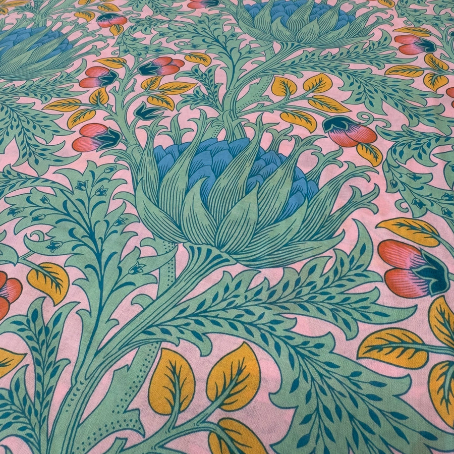 KAFFE FASSETT WILLIAM MORRIS 
FREE SPIRIT STOF FABRICS 
KAFFE X MORRIS 
DRESSMAKING 
PIMA LAWN TANA LAWN 
SUMMER LIGHTWEIGH FABRIC 
THE DRESSMAKER FABRICS 
