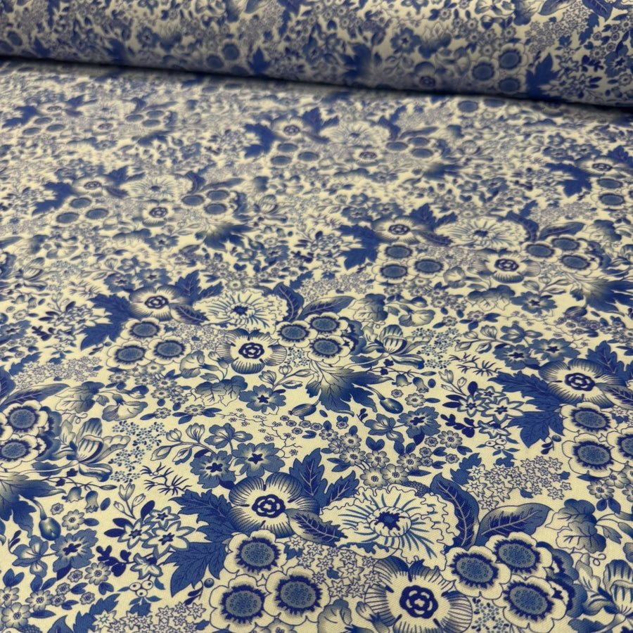 V AND A CRAFTS OF TRANQUILITY 
DRESSMAKING V&A FABRIC 
THE DRESSMAKER FABRICS 
COTTON VISCOSE BLEND 