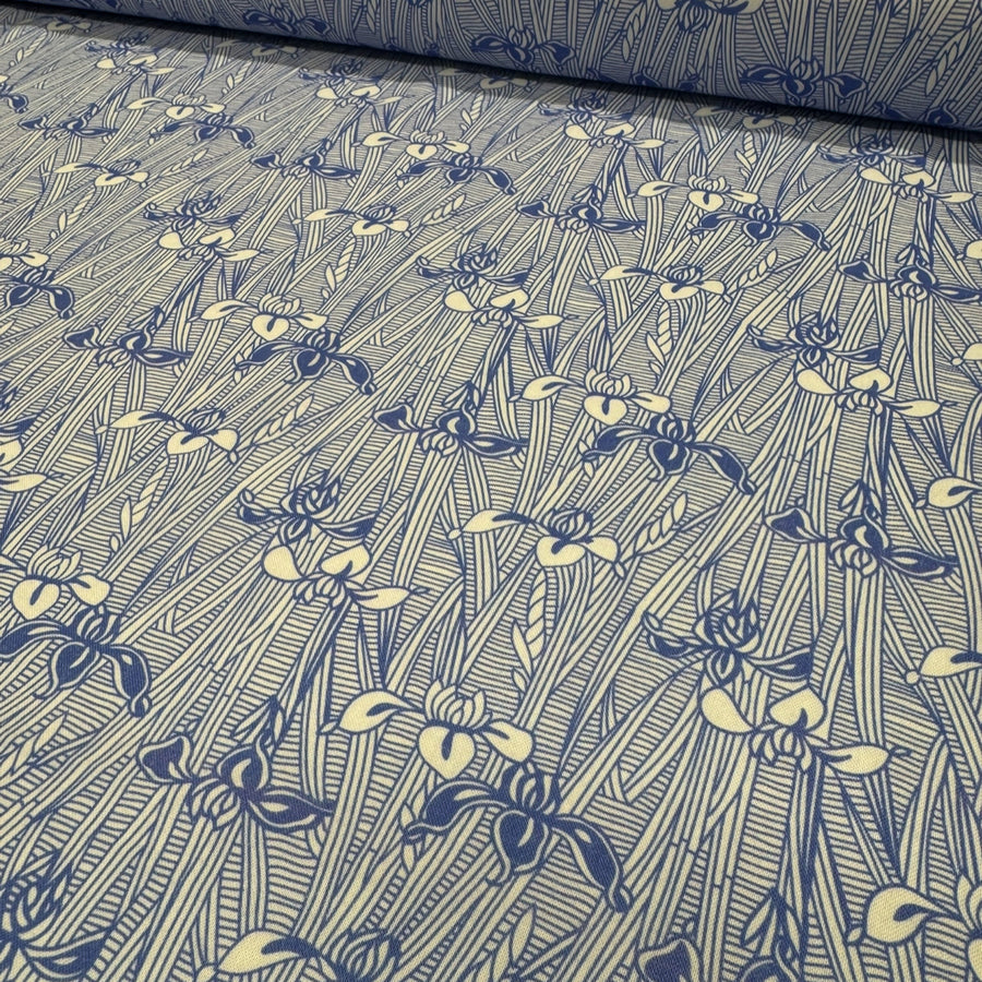 V AND A CRAFTS OF TRANQUILITY 
DRESSMAKING V&A FABRIC 
THE DRESSMAKER FABRICS 
COTTON VISCOSE BLEND 
