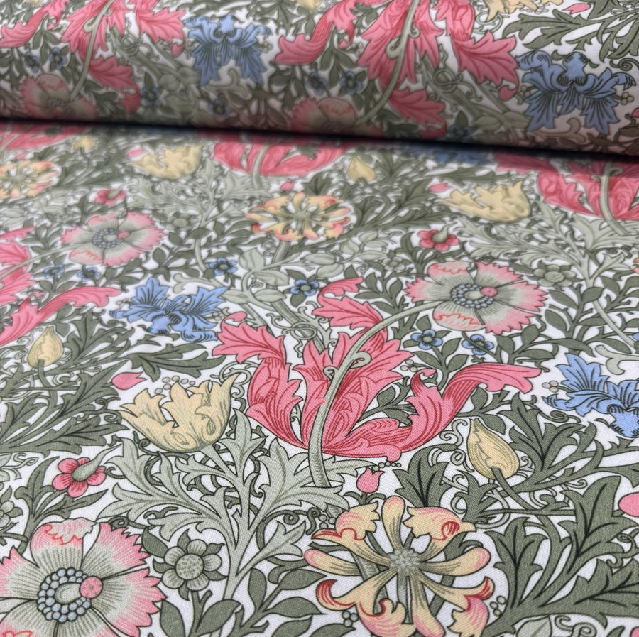 V AND A
WILLIAM MORRIS V&A
DRESSMAKING V&A FABRIC 
THE DRESSMAKER FABRICS 
COTTON VISCOSE BLEND 