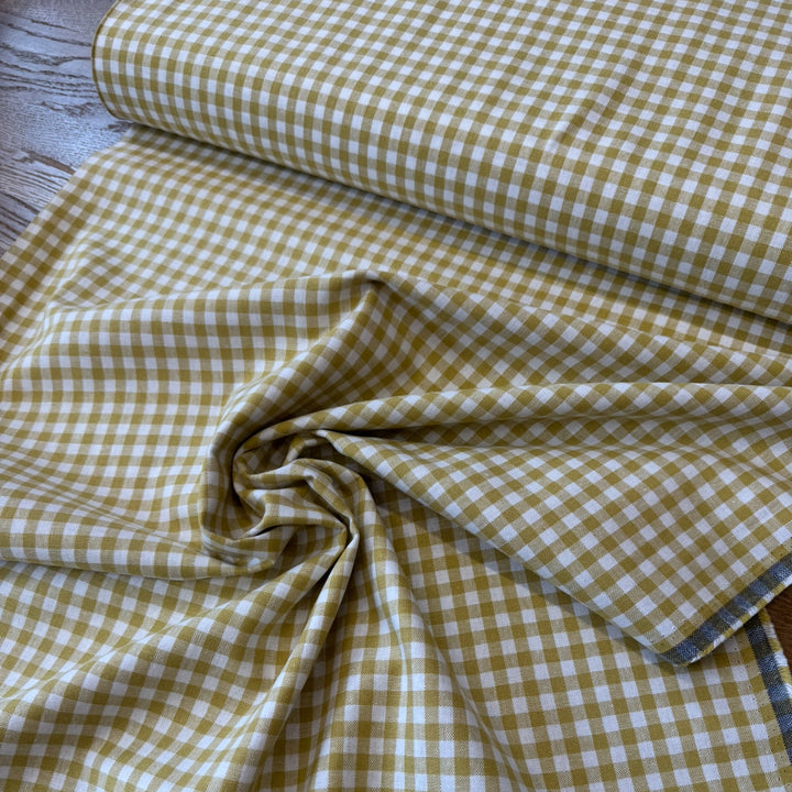 ROBERT KAUFMANN
ESSEX YARN DYED WOVENS 
THE DRESSMAKER FABRICS 
COTTON LINEN MIX BLEND 
GINGHAM CHECK STRIPE 
DRESSMAKING 