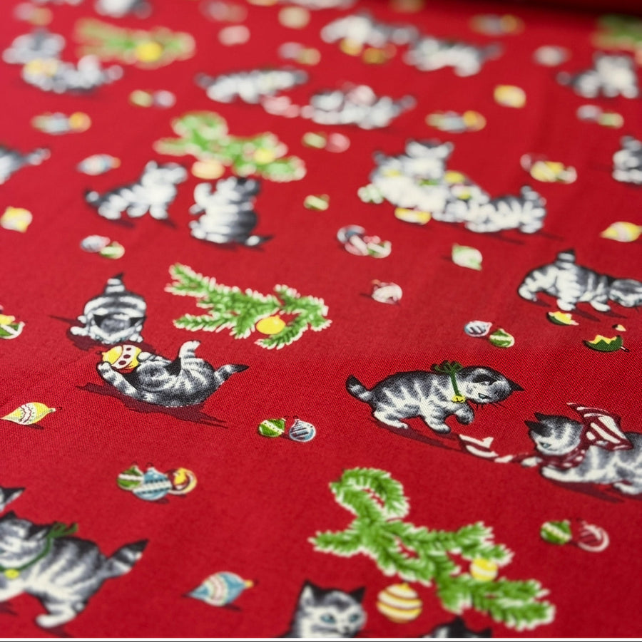 HENRY GLASS A KITTY FOR CHRISTMAS 
QUILTING QUILTERS COTTON 
FESTIVE XMAS 
THE DRESSMAKER FABRICS 