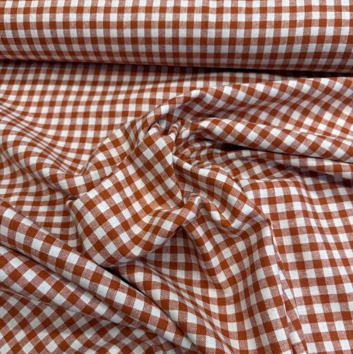 ROBERT KAUFMANN
ESSEX YARN DYED WOVENS 
THE DRESSMAKER FABRICS 
COTTON LINEN MIX BLEND 
GINGHAM CHECK STRIPE 
DRESSMAKING 