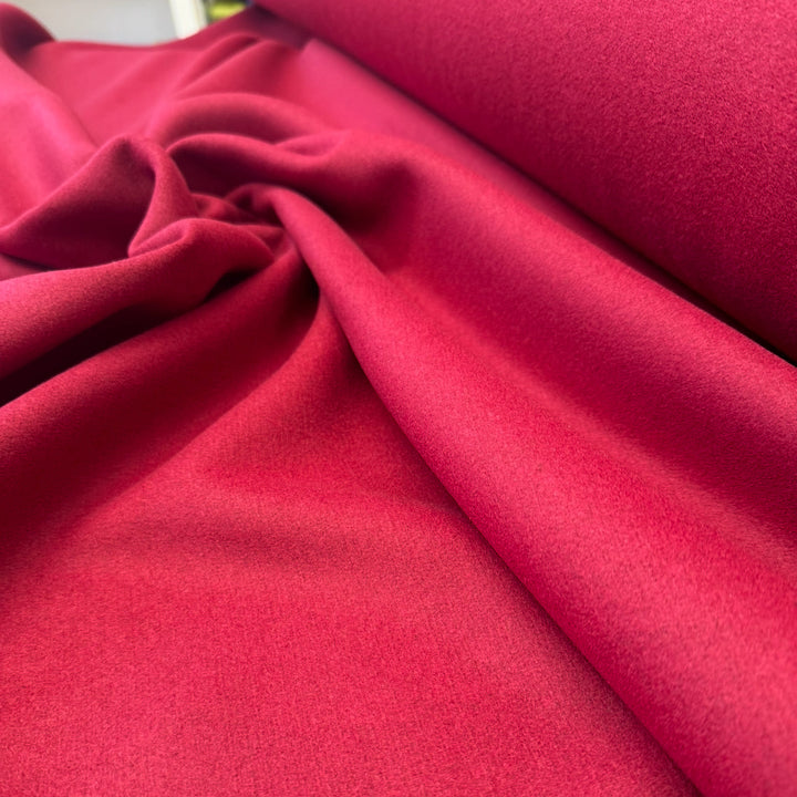 WOOL BLEND COATING 
WINE RED 
THE DRESSMAKER FABRICS 
DESIGNER DEADSTOCK
