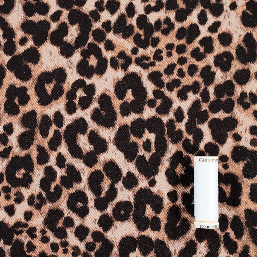 FABRIC GODMOTHER 
ACE ANIMAL PRINT DENIM 
THE DRESSMAKER FABRICS 
WORKWEAR 
AMERICAN 
DRESSMAKING 