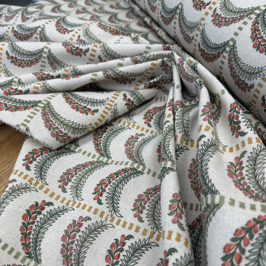 RENAISSANCE FRENCH DESIGN ANTIQUE 
the dressmaker fabrics 
HEAVY COTTON 
100% COTTON
150cm WIDE