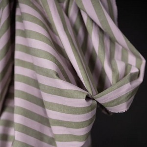 THE DRESSMAKER FABRICS 
MERCHANT & MILLS
CECILY STRIPE 
COTTON LINEN 
