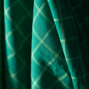 MERCHANT & MILLS
KANSAS GREEN HAND WOVEN COTTON 
INDIAN COTTON 
THE DRESSMAKER FABRICS 
ECO FABRIC 