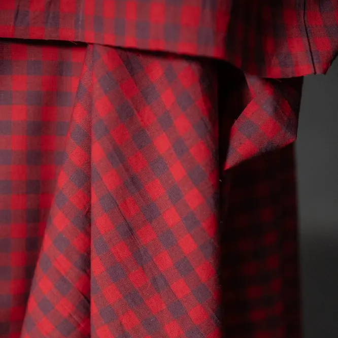 THE DRESSMAKER FABRICS 
MERCHANT & MILLS
POPETTE GINGHAM CHECK 
COTTON LINEN 